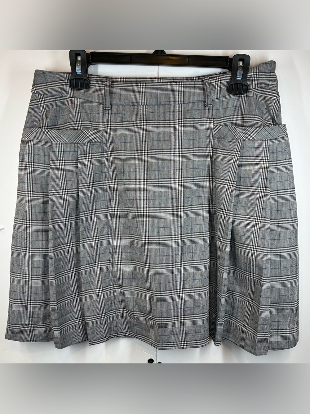 Monterey Club Size 8 Gray Plaid Golf Skort Built-In Shorts Pockets Stretch